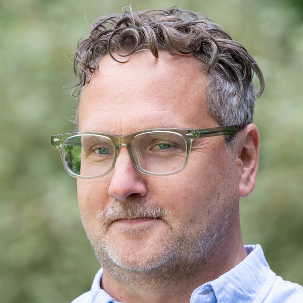 photo of Dustin Simpson