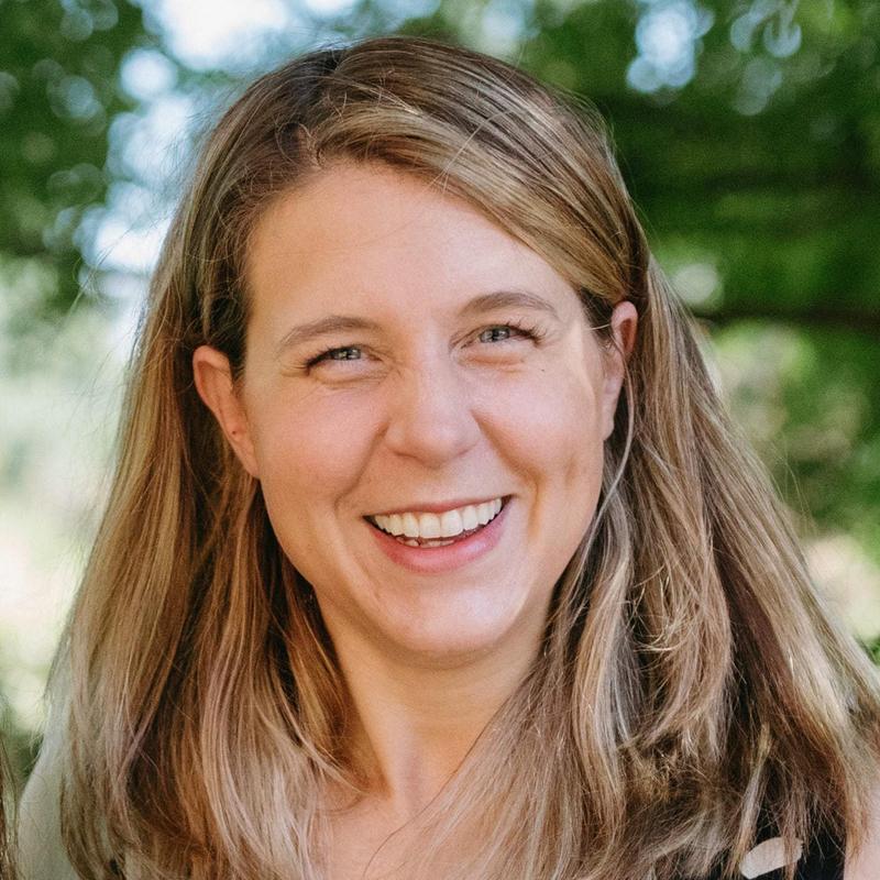 Portrait photo of Sarah Wagner-McCoy.