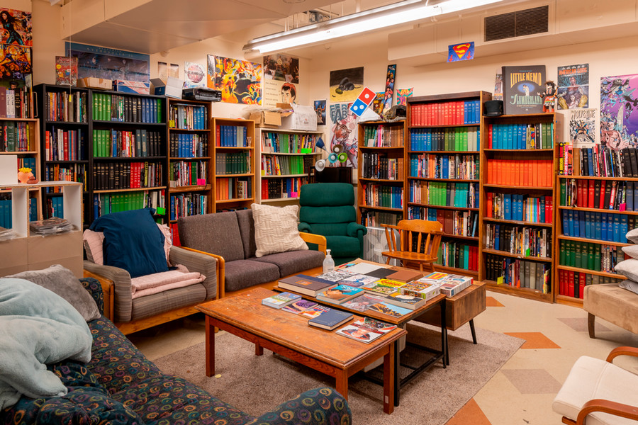 Gray Campus Center MLLL comic book library