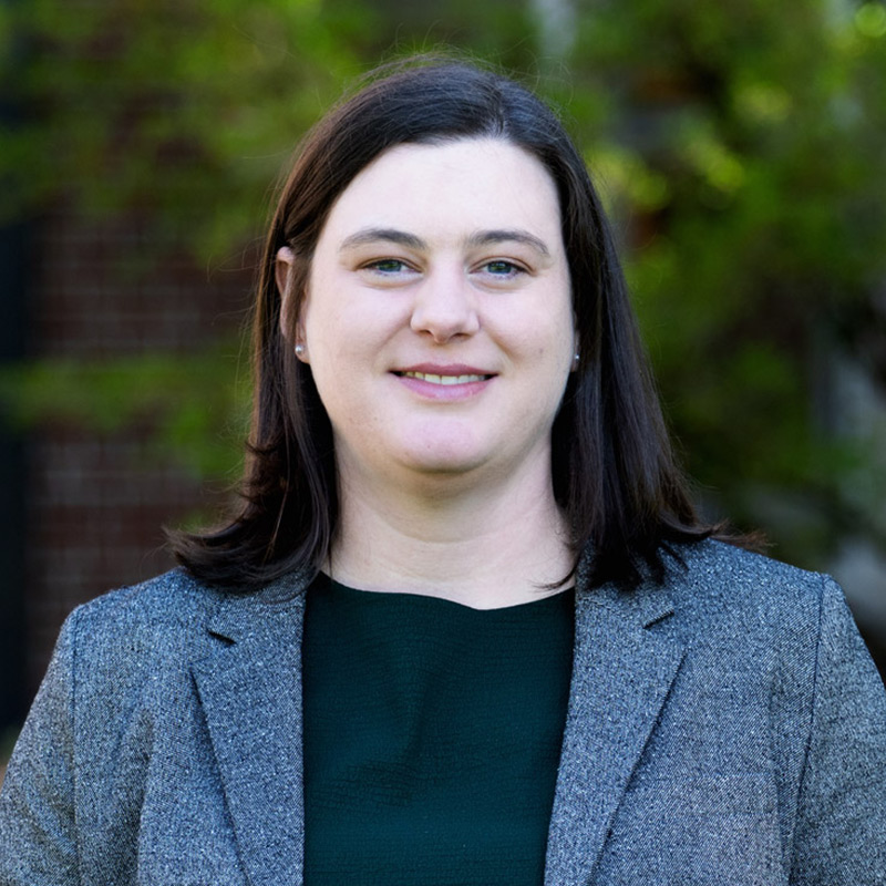 Photo portrait of Katie Dart.