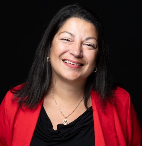 Headshot of Sonali Shivdasani.