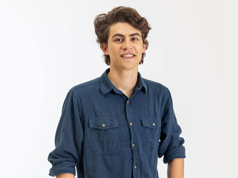 Headshot of Caz Barnum.