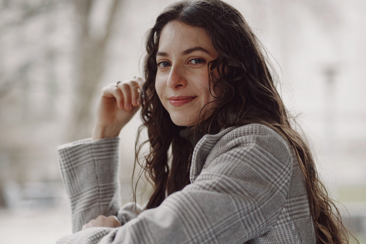 Headshot of Mariana Beyer Chapa.