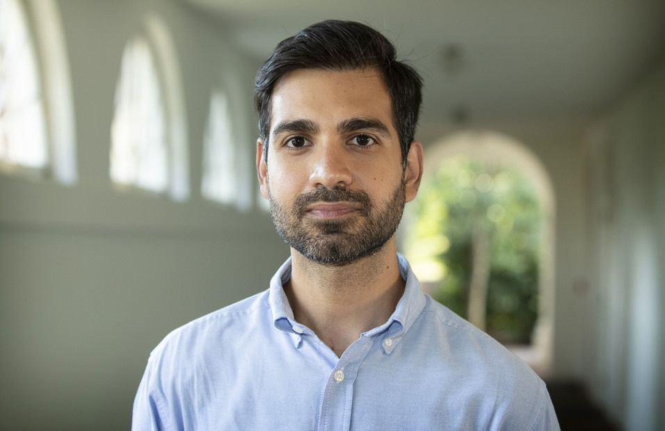 Headshot of Siddhant Issa