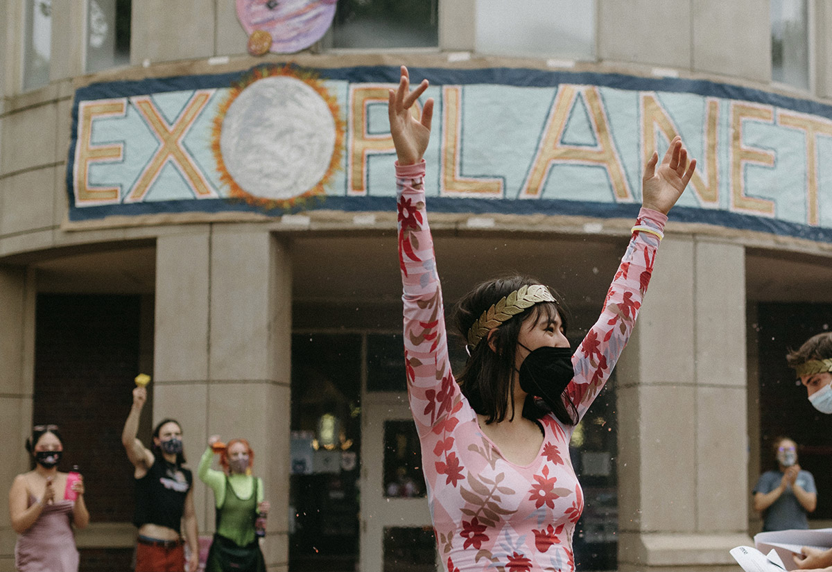 photo of Reed students celebrating and burning theses