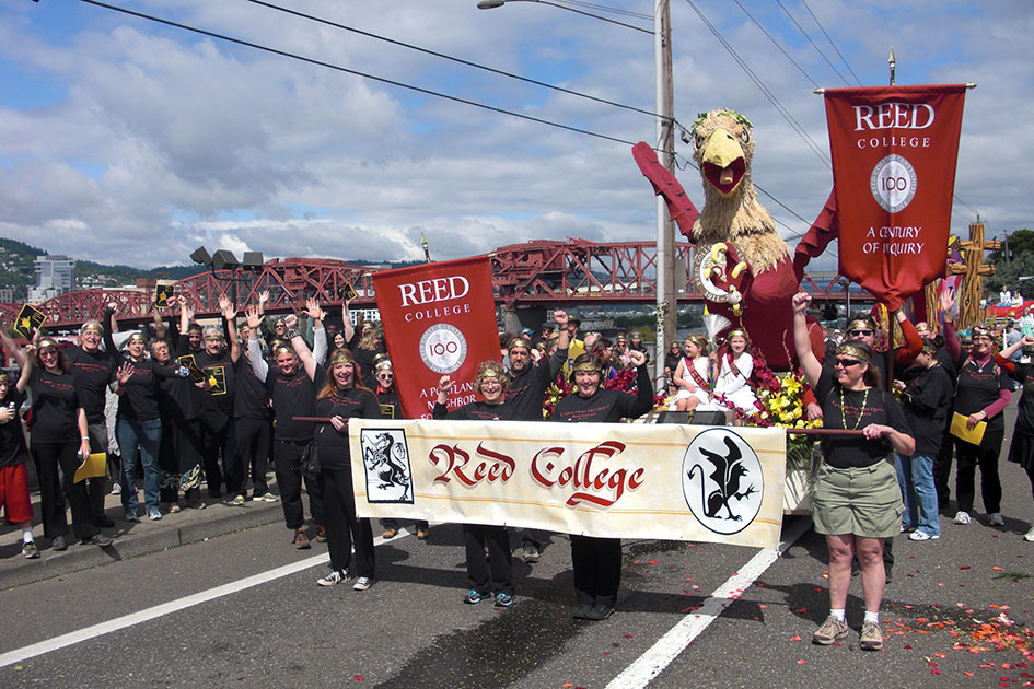Griffin Infiltrates Rose Parade