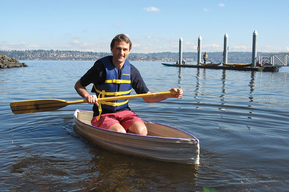 Matt Rogge &amp;#8217;97 paddles the world&amp;#8217;s first 3-D printed boat.