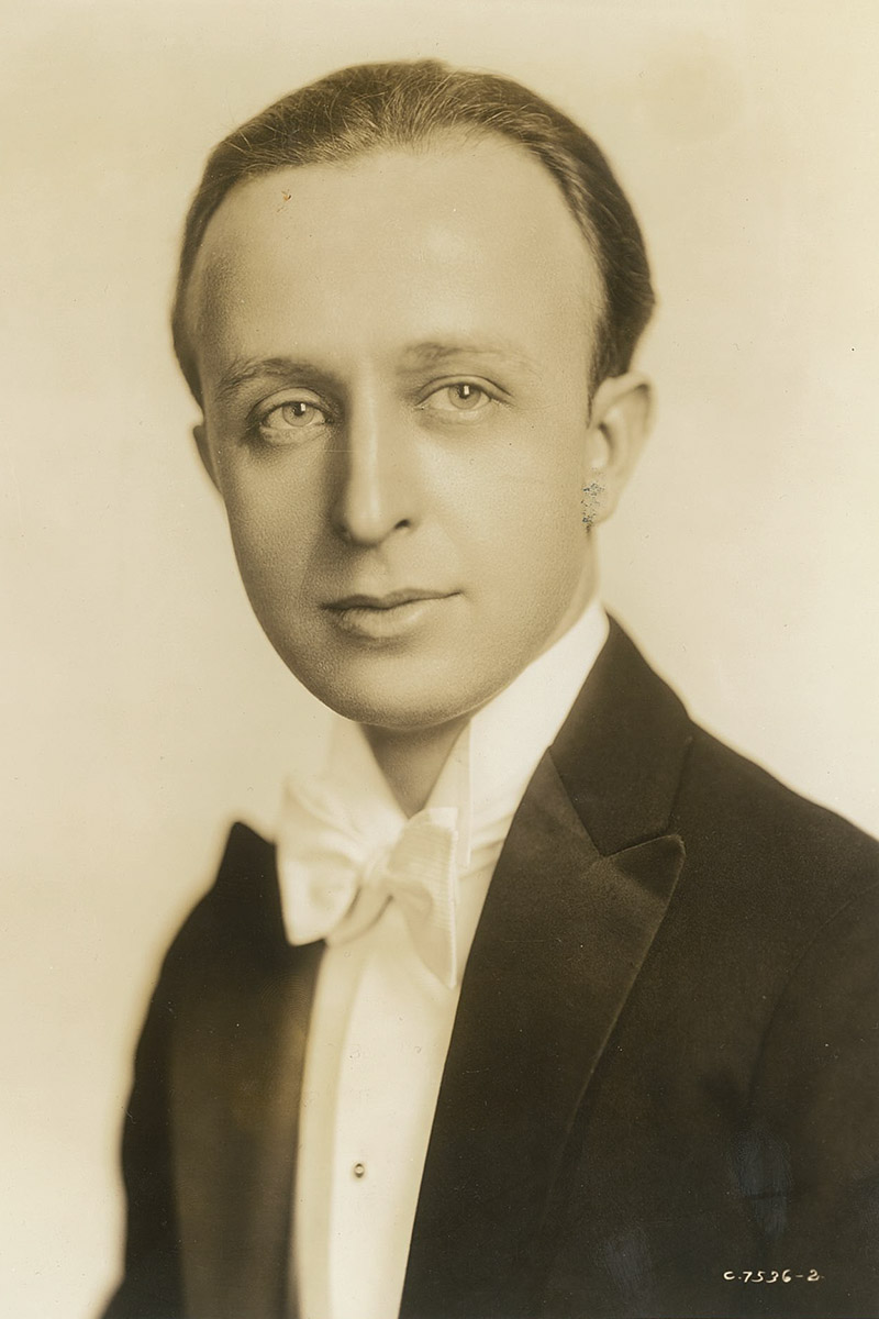 black and white photo of Howard Barlow