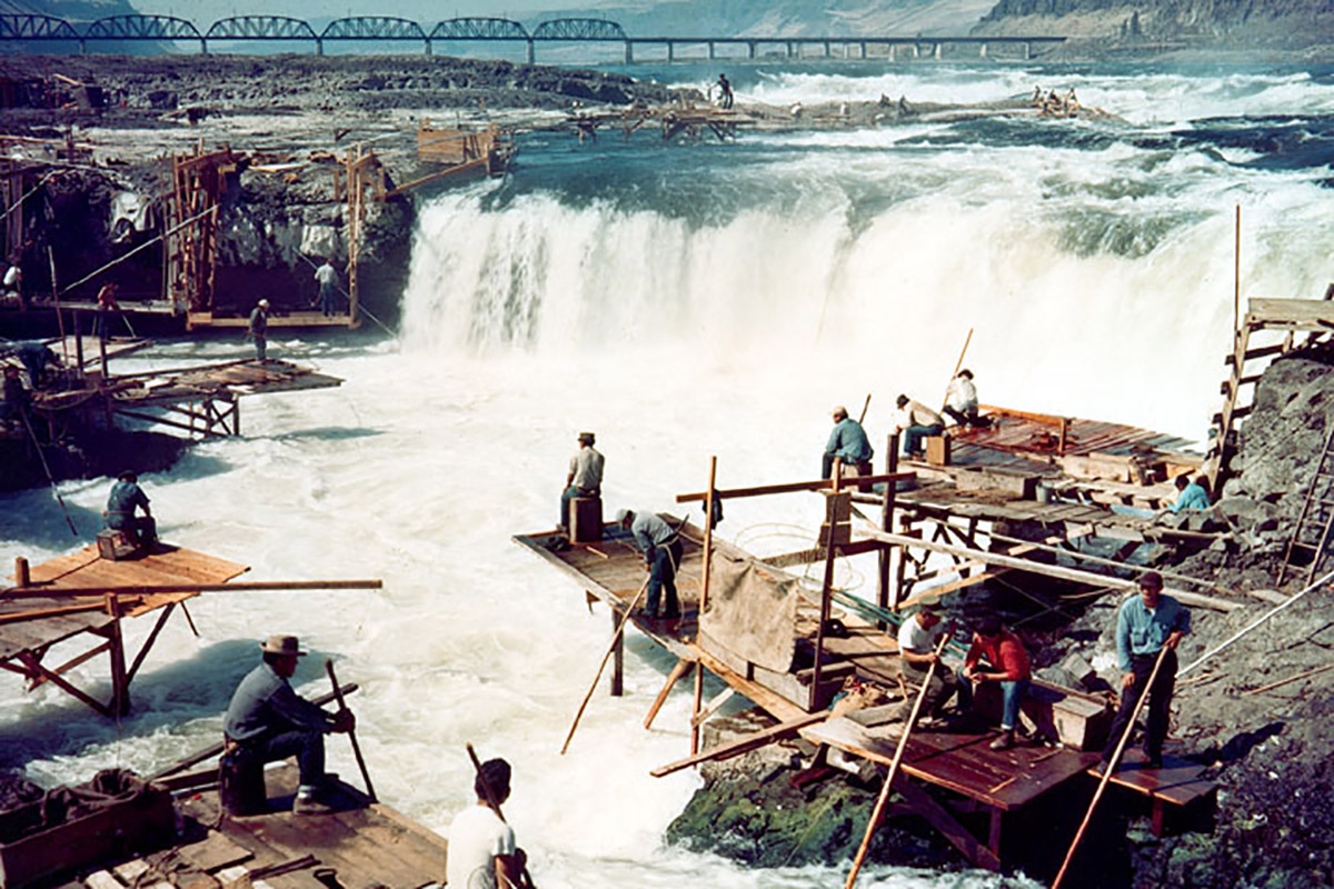 Dipnet fishing at the Cul-De-Sac of Celilo Falls in the&amp;#160;Columbia River&amp;#160;around 1957. For millennia, Celilo was a vital source of salmon for many Native peoples, including the Wasco, Wishram, Warm Springs, Walla Walla, Paiute, and many others. In 1957 the US Army Corps of Engineers completed the Dalles Dam, which effectively drowned the falls.