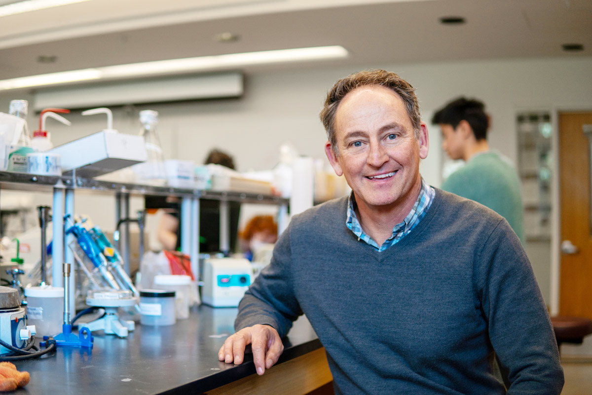 Biology Professor Jay Mellies Elected to the American Academy of Microbiology