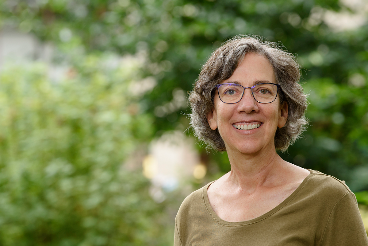 Prof. Elizabeth Drumm Wins NEH Fellowship