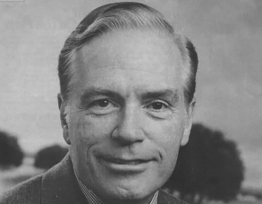 Photo of Philip  Hawley  ’47