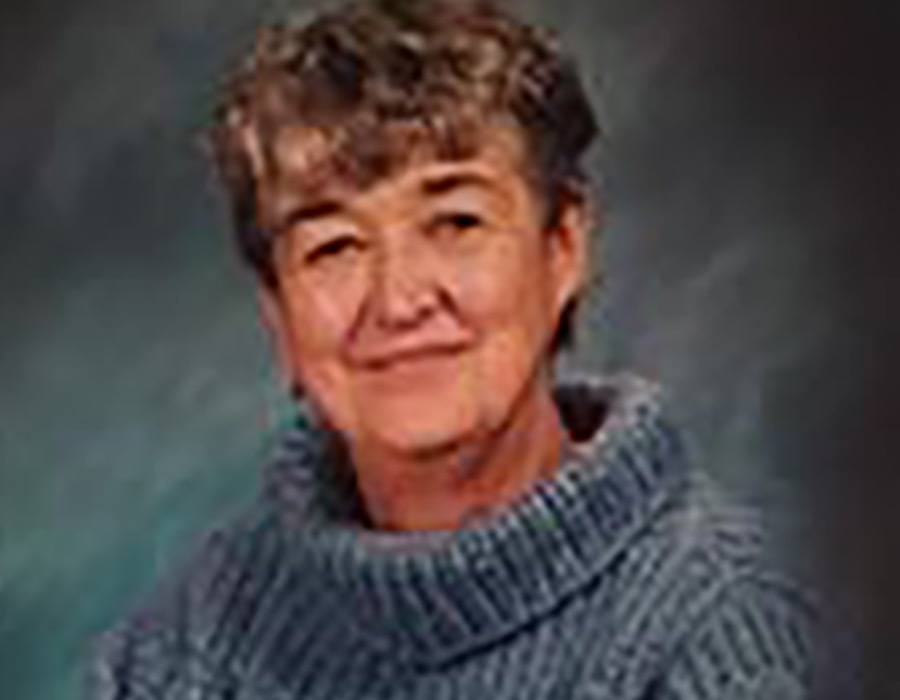 Photo of Marrine  Lind  ’58