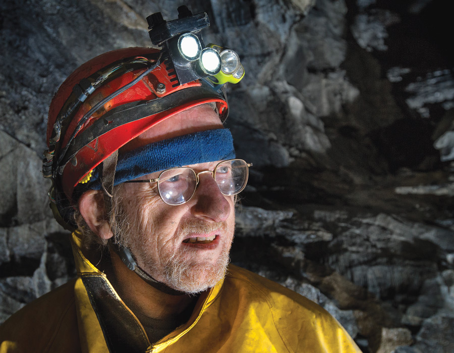 Photo of Steve  Knutson  ’63