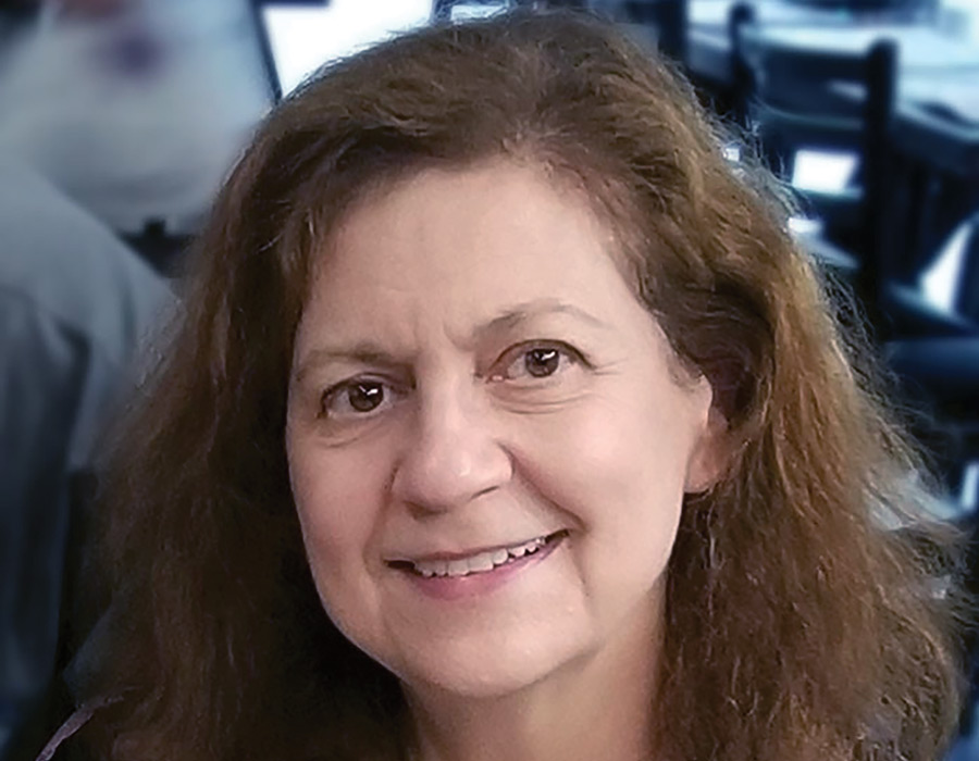 Photo of Lisa  Betros  ’74