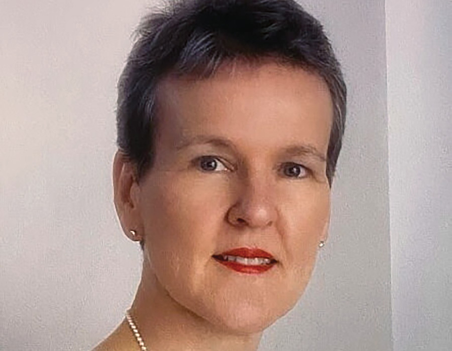 Photo of Nancy  Tivenan  ’75