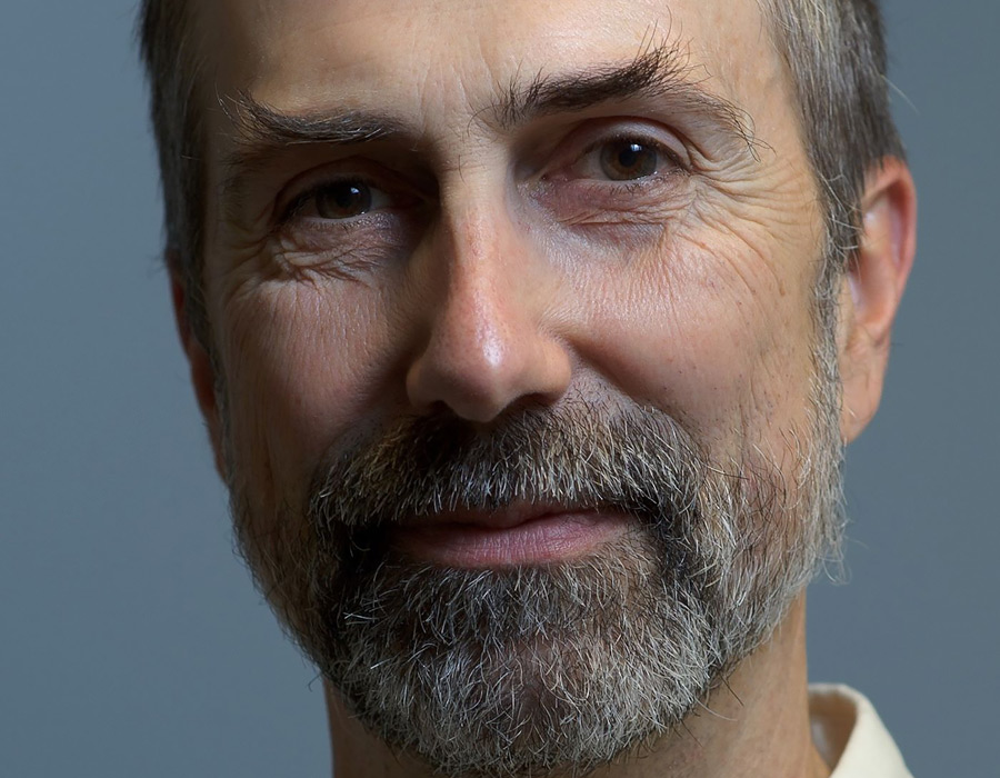 Photo of Joseph  Niski III  ’83