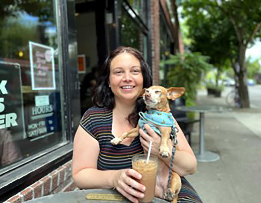 Photo of Carolyn  Duncan   ’02