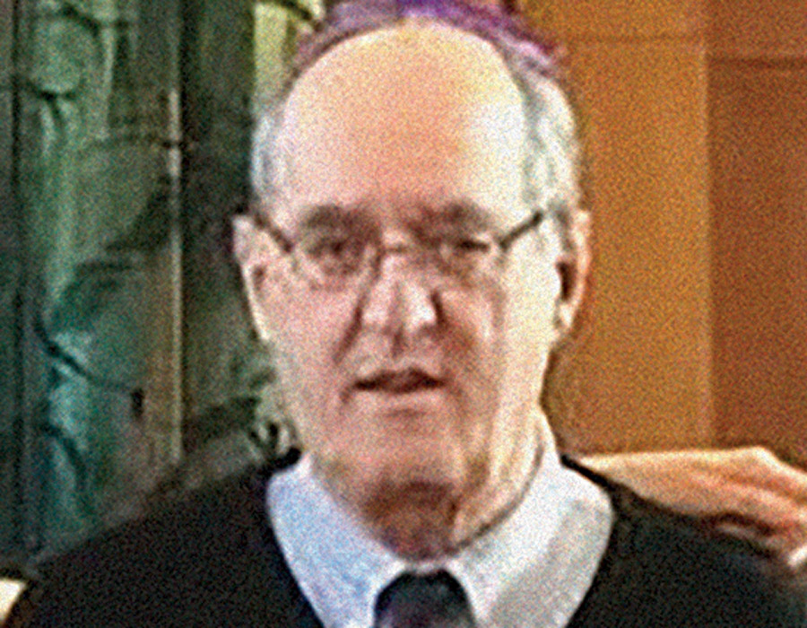 Photo of George  Roth  ’62