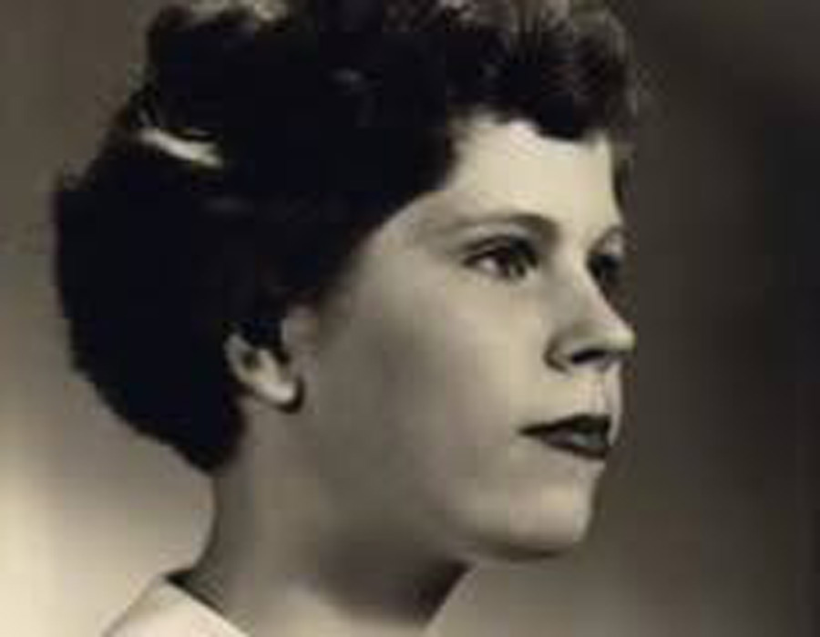 Photo of Karen  Scott ’55