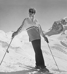 Pucci hit the big time when Harper’s Bazaar ran a spread of stylish skiers modelling his clothes on the slopes of Zermatt in 1948.